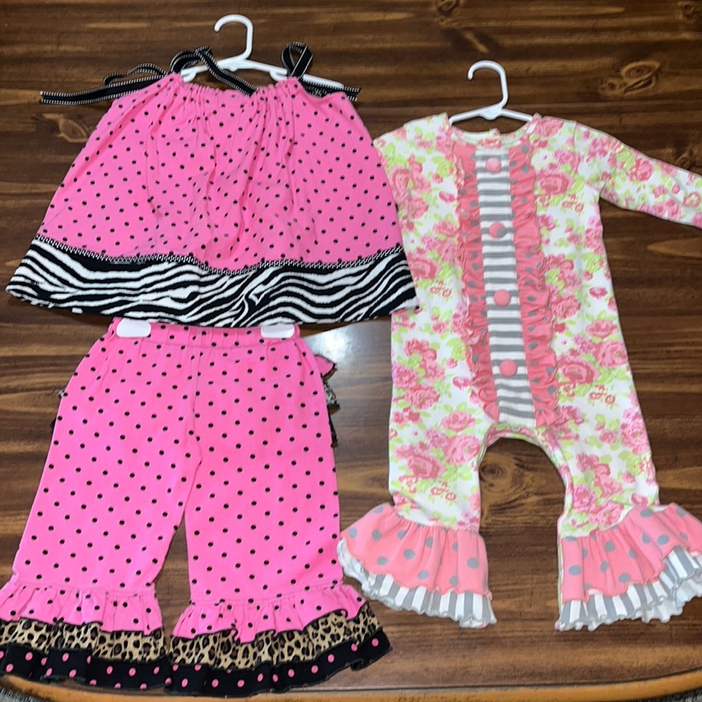 Onesie and 2 piece bundle